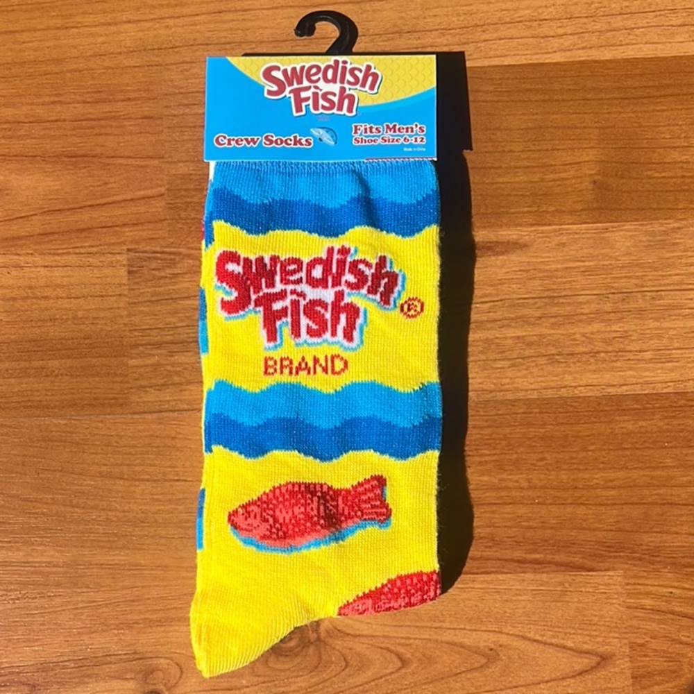 🚨 3 for $15 🚨 Swedish Fish Yellow Crew Socks